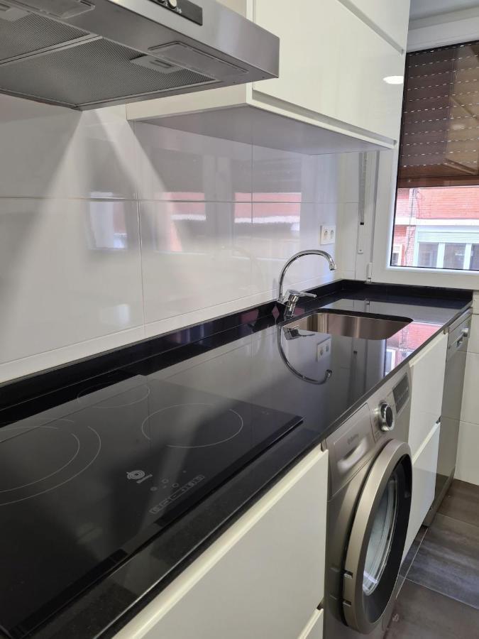 124A Apartamento Moderno 3 Habitaciones Gijón Eksteriør bilde